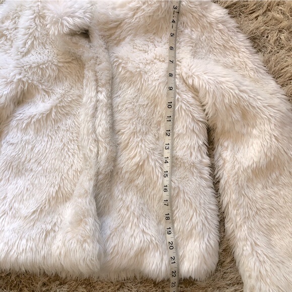 Vintage 90s Ultra Plush Soft Faux Fur Jacket - Picture 4 of 5